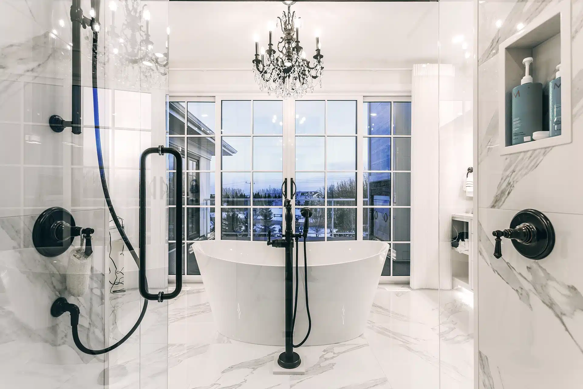 Your Cook Custom Home will be built to last for generations. Using high-quality building materials and innovative building methods that go far beyond what is required by code.